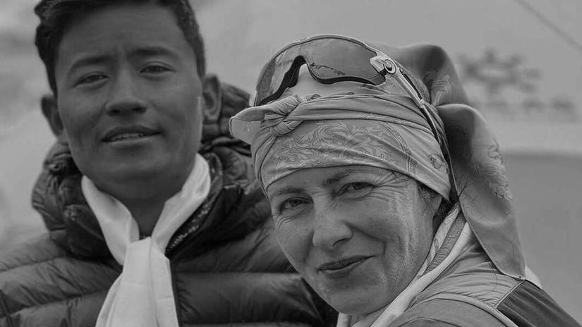 Dalsia rana pre smutiacu rodinu horolezkyna podla uradov nie je mrtva