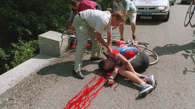 Drel pre Armstronga mal zlato ale riad umyl