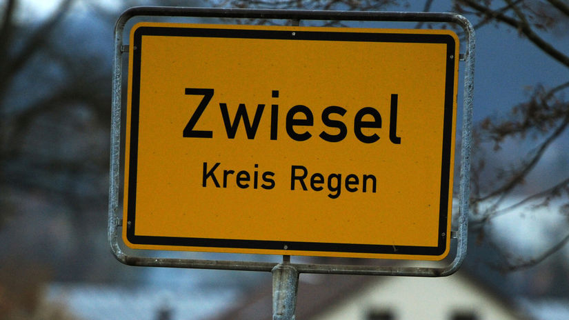 Obete trojnasobnej vrazdy v Bavorsku boli mrtve uz niekolko tyzdnov K trojnasobnej vrazde sa priznal Slovak