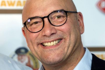 Recept na skandal Sexizmus rasizmus a problemy BBC