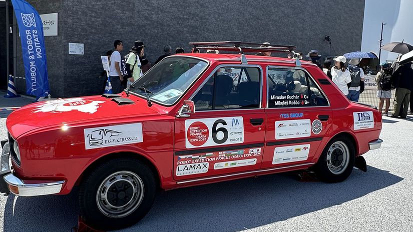 Svetova vystava v Japonsku Retro vyprava prisla do Osaky ako symbol priatelstva a mieru