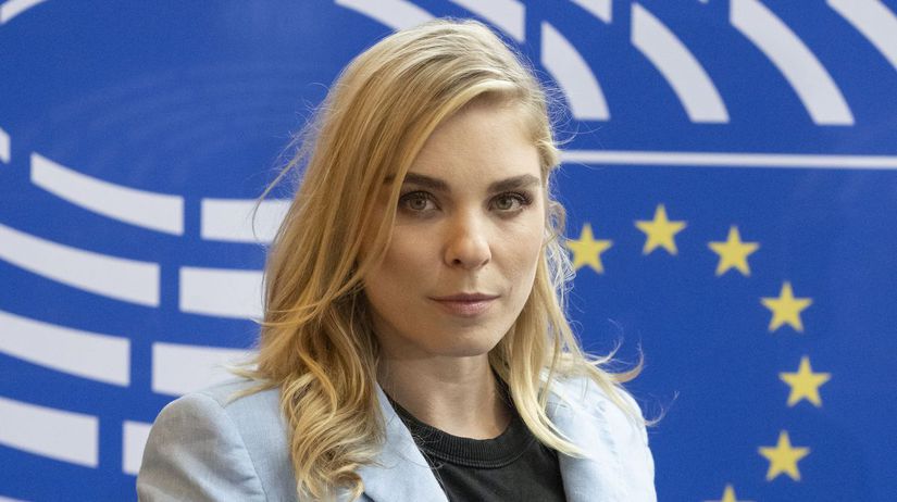 Veronika Cifrova Ostrihonova preziva bolestive obdobie