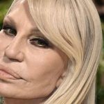 Donatella Versace omladla o 20 rokov Fans sa pytaju