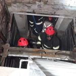 Drama v dome Vytah sa zrutil s rodinou