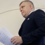 Fico Koalicna rada o konsolidacii pokracuje v pondelok Kamenicky a Tomas povedali coho sa setrenie dotkne