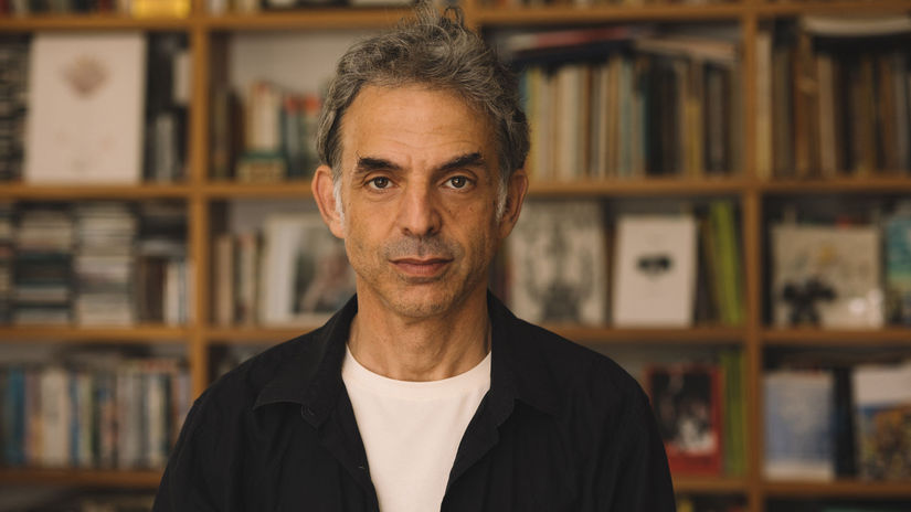 Izraelsky spisovatel Etgar Keret Vsetci citime obete Pravidla stareho sveta neplatia