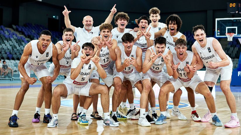 Paradny uspech Mladi Slovaci zdolali Madarov