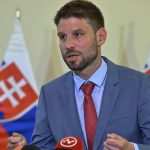 Simecka Ficova vlada zamerne izoluje Slovensko od Europy