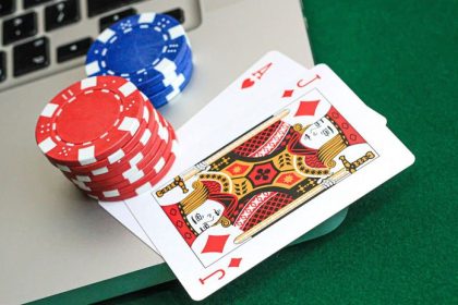 Stat bohatne na riziku Prijmy z hazardu trhaju rekordy ochrana ludi chyba