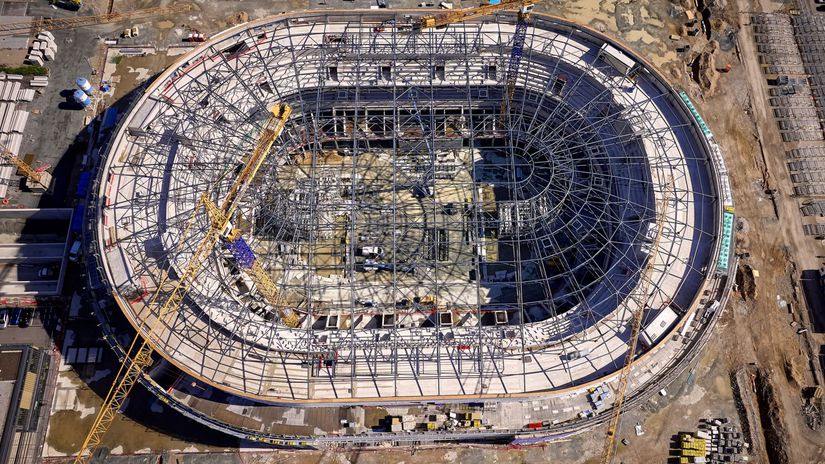 Supermoderny skvost hned za slovenskymi hranicami Cesi stavaju paradnu arenu