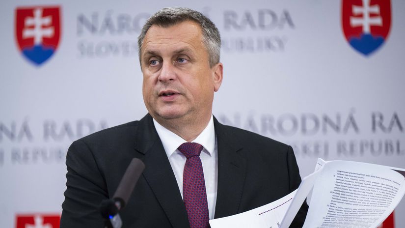 Tender na zachranky podla Danka smrdi chce novy system