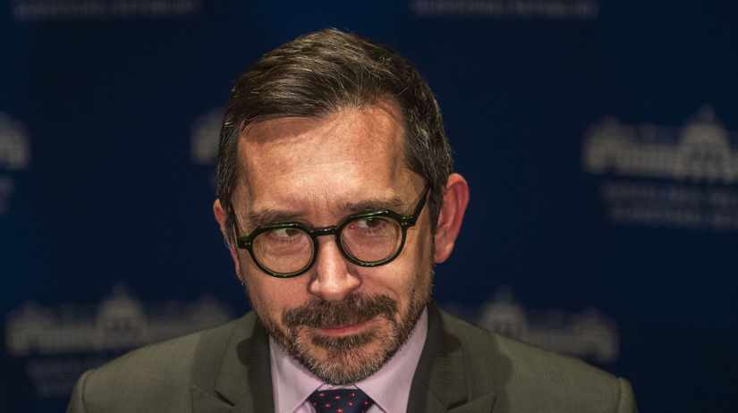 Vlada odvolala splnomocnenca Spaceka ktory kritizoval Blanarov rezort