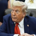 Zamestnanci FEMA varuju pred novou Katrinou Trump dostal kritiku vedenie ich suspendovalo