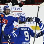 Zo Slovakov sa uz nezblaznim Pri mladych prizmurim oci starsi vas mozu iba nahnevat Dokonca uz aj Cesi chodia radi na Slovensko