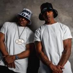 povstanie spoji legendy hudbu a atmosferu