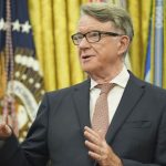 Britsky velvyslanec v USA konci pre Epsteinov skandal