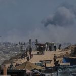 Izraelske utoky v Gaze zabili najmenej 57 ludi