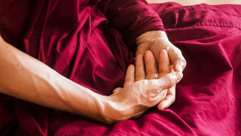 Namiesto meditacii ich cakala smrt Smrt osmich mnichov pri nehode lanovky
