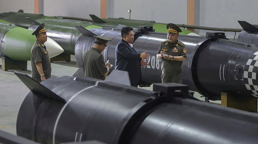 Severna Korea ukazala novu tovaren na rakety