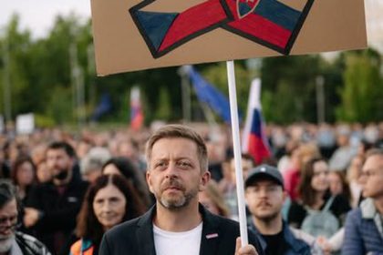 Z krcmy na slobodu Put Vita Rakusana po Slovensku