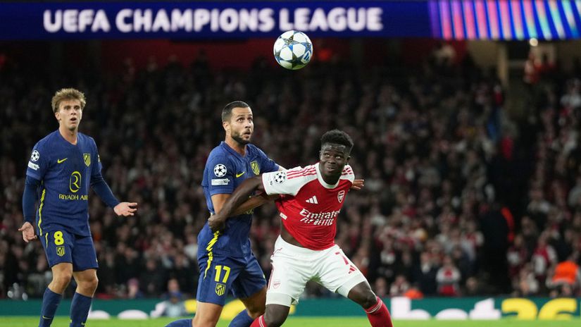 Atletico vybuchlo Arsenal v 2 polcase prevalcoval obranu s Hanckom PSG vycinalo v Leverkusene vecer hanby prezil aj Neapol