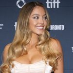 Koniec ery producentov Bonda Bezos vybera novu Bond girl