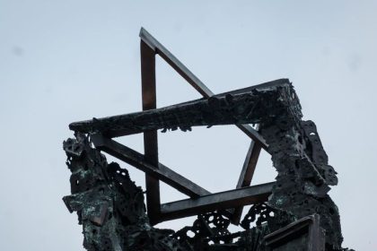 Nemecky historik vdaka AI zistil identitu vraha