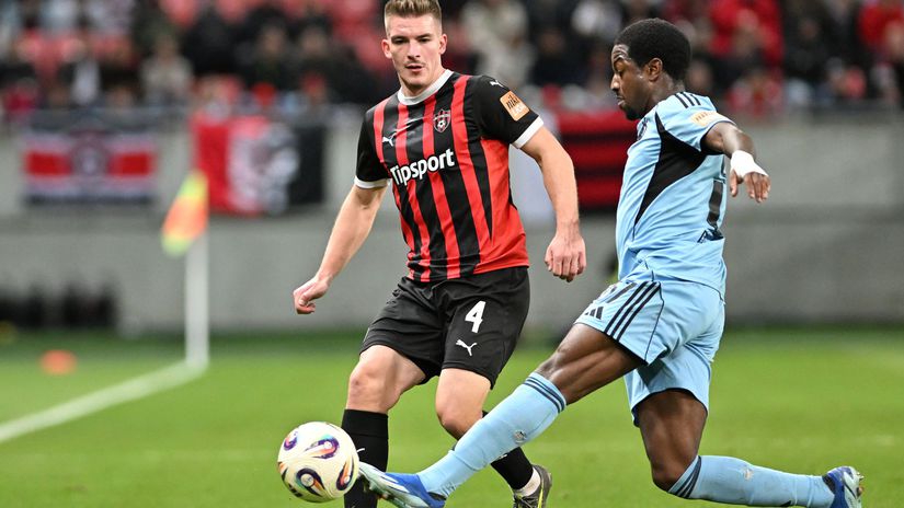 Roztrzka v zavere burliva kulisa tri cervene karty Slovan uspel vo vybicovanom derby s Trnavou