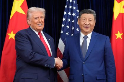 Trump vychvalil stretnutie so Si Tin pchingom Cl sa znizia vzacne zeminy budu prudit S Ukrajinou chcu nieco dosiahnut