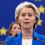 Von der Leyenova vyzvala na jednotu v debate o nedovere