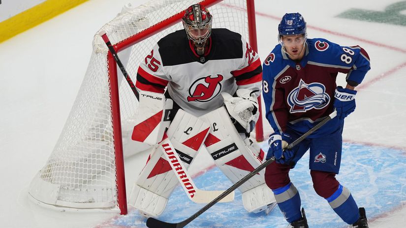 Ziadny Cech nikdy v NHL tolko nezarabal