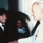 Ameriku z duse neznasal Jana Pavla II nazval blbcom