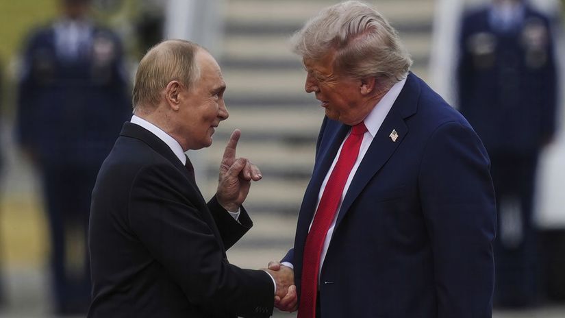 Biely dom pozaduje kapitulaciu Ukrajiny tvrdia