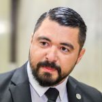 Demokrati Policajt ktory riesil nehodu Gaspara konci