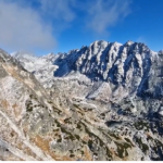 Je jednym z najvyssich volne dostupnych vrcholov na Slovensku