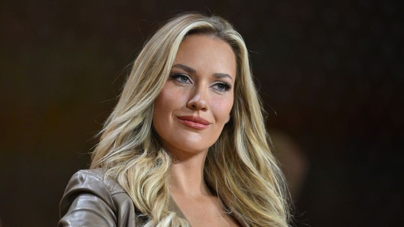 Nesportove spravanie golfovej krasavice na turnaji