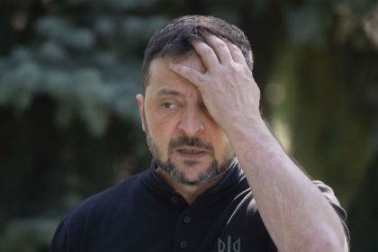Rozsiahly protikorupcny zasah Zelenskeho spojenec utiekol z Ukrajiny