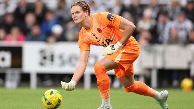 Slavia ho lukrativne predala v Anglicku celi kritike