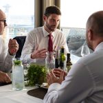 Styria opozicni musketieri proti Ficovi na chrbate domyselny rytier Igor