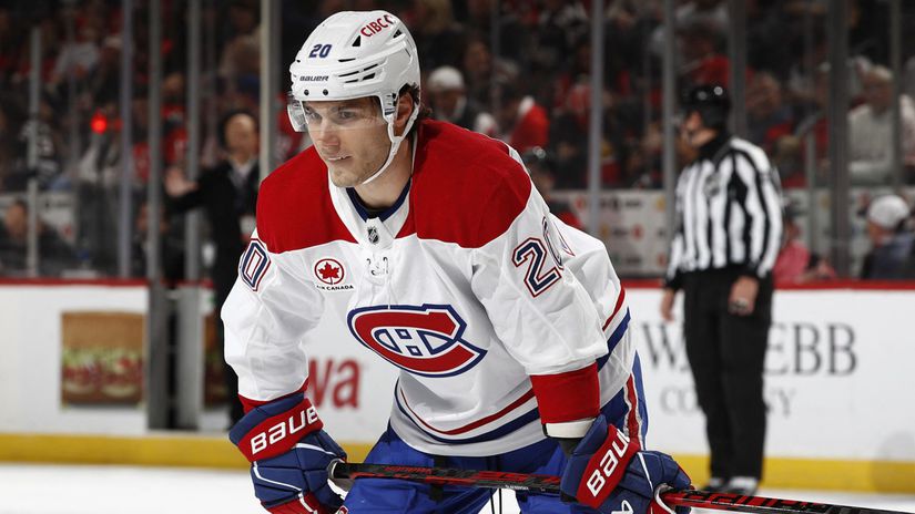 Zamorsky analytik kritizoval Slafkovskeho Nema hokejove IQ na prihravky