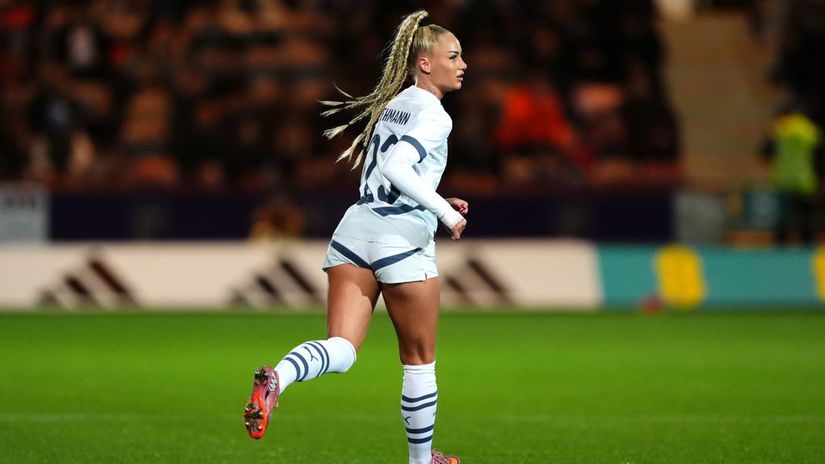 Zlodejom sa u futbalistky zapacilo Lehmannovu vykradli