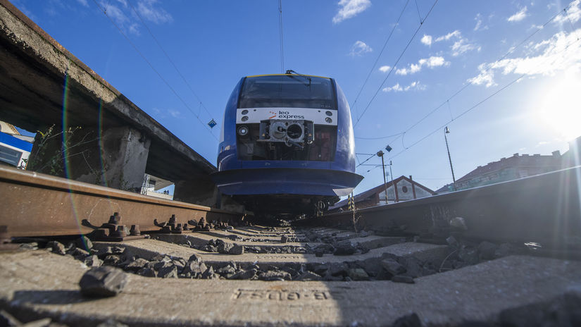160 km h je realitou ZSR dokoncili modernizaciu zeleznicneho useku Vah Varin