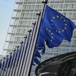 EU prelomila odpor Budapesti a Bratislavy a zmrazila ruske aktiva