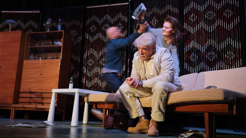 Hypnotizerovi sa klamat neda Co odhalia Olhova Stanke a Kostelny pod Detektorom lzi