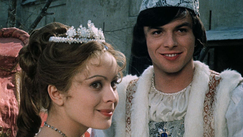 Ich hlasy a vykony patria k Vianociam