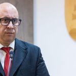 Mimoriadnu schdzu k odvolavaniu Raza sa v pondelok nepodarilo otvorit