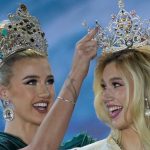 Najkrajsia Ceska oslavila Vianoce v bikinach