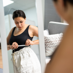 Pri chudnuti sa nemeni len telo