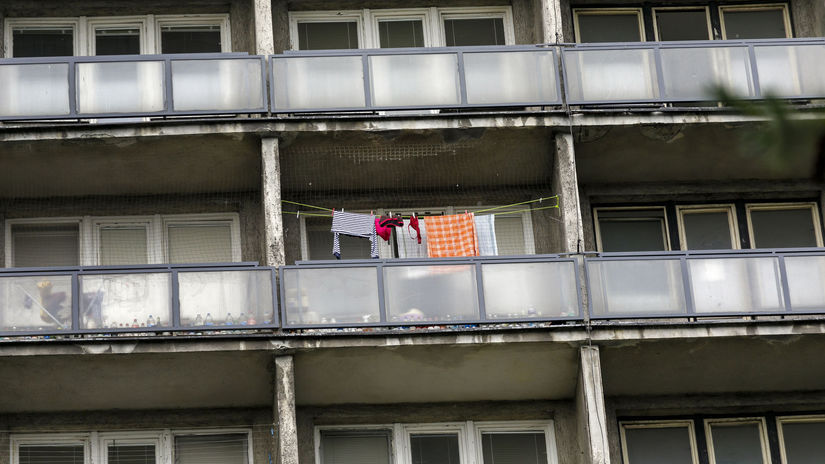 Skandal na internatoch Vratnici spehovali studentky