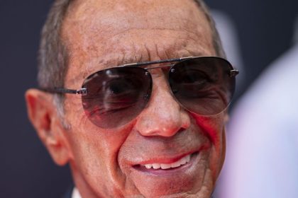 Tajomstva sauny v Las Vegas Paul Anka odhalil pychu Hollywoodu